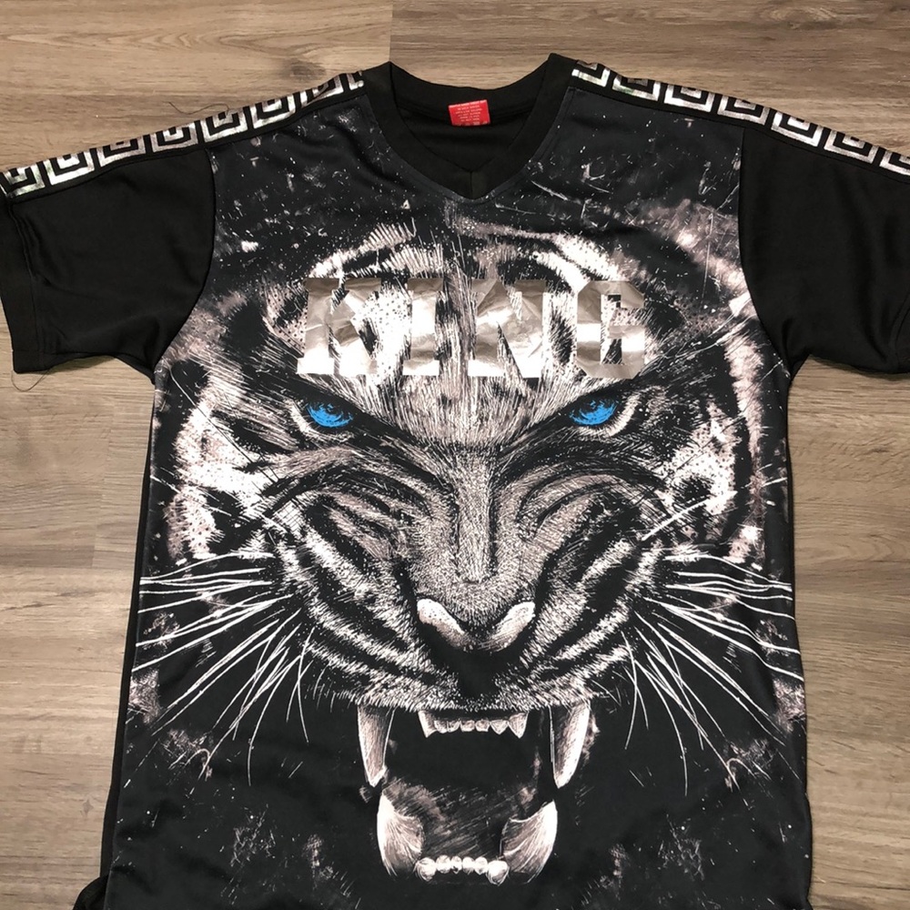 “KING” T-shirt